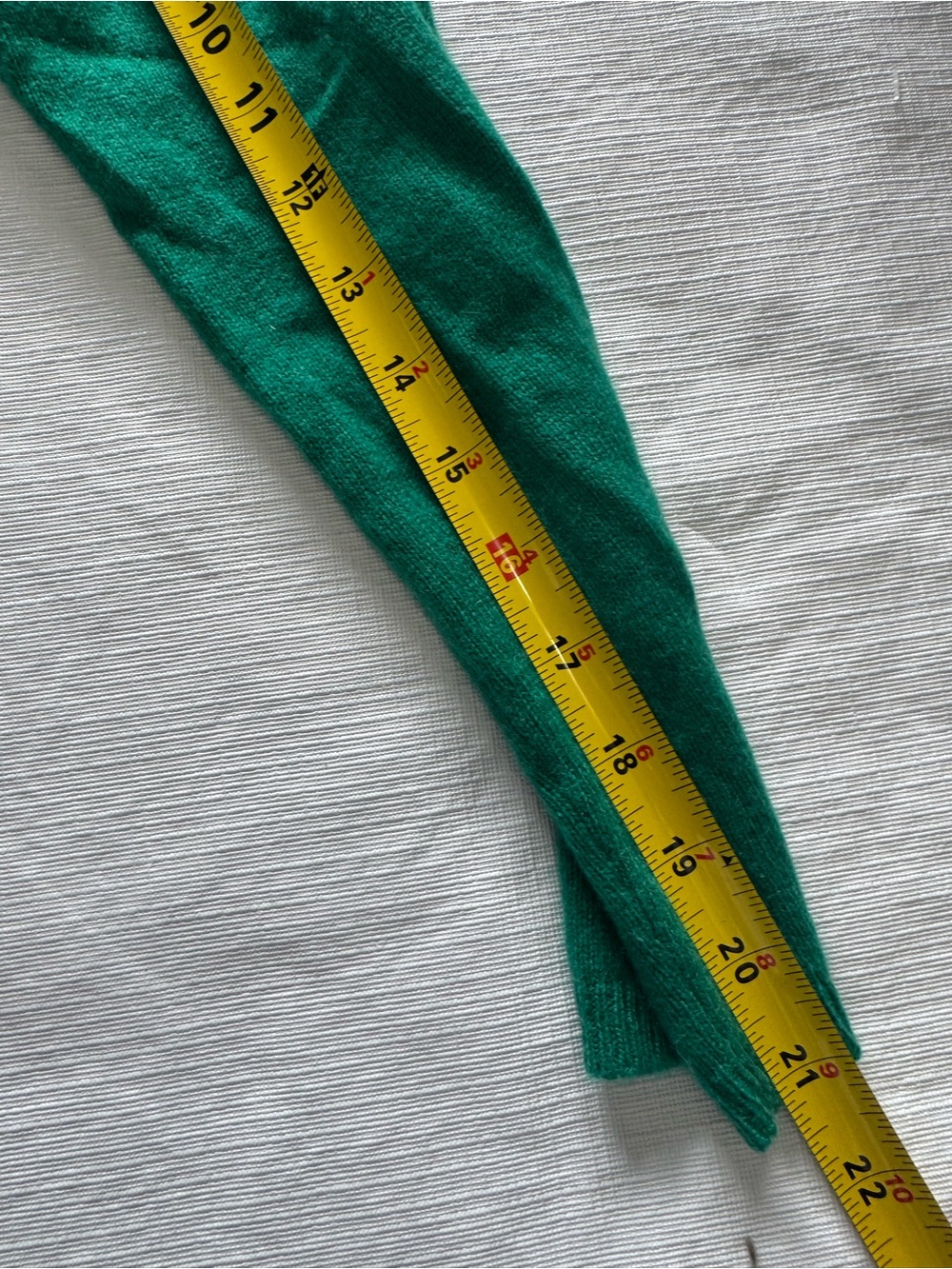 Ann Taylor Cashmere Sweater Green V-Neck Lightweight  size Small - Picture 5 of 5
